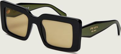 Okulary przeciwsłoneczne damskie PRADA ze sklepu: Gomez Fashion Store w kategorii: Okulary przeciwsłoneczne damskie - zdjęcie 874714-BD9-10338_PP262W000002332