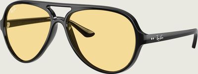 Okulary przeciwsłoneczne Ray-Ban ze sklepu: Gomez Fashion Store w kategorii: Okulary przeciwsłoneczne męskie - zdjęcie 874714-BD9-10338_RA262M000001940