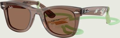 Okulary przeciwsłoneczne dziecięce Ray-Ban ze sklepu: Gomez Fashion Store w kategorii: Okulary przeciwsłoneczne dziecięce