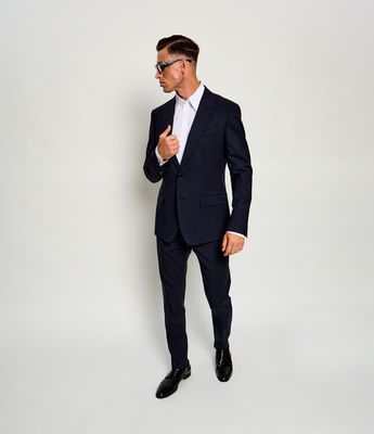 Garnitur męski jesienny na zimę Dolce & Gabbana ze sklepu: Gomez Fashion Store w kategorii: Garnitury męskie - zdjęcie 874714-BD9-10338_DG264M000009257