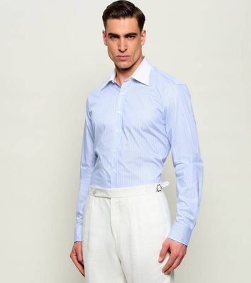Koszula męska z klasycznym kołnierzykiem Oscar Jacobson ze sklepu: Gomez Fashion Store w kategorii: Koszule męskie - zdjęcie 874714-BD9-10338_OJ262M000034051