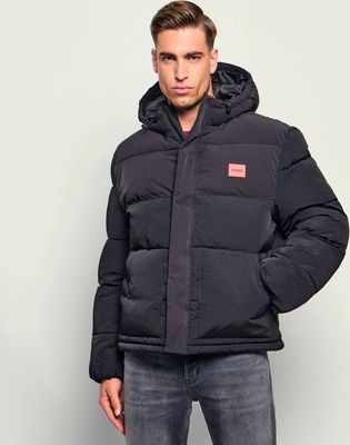 Kurtka męska casual HUGO ze sklepu: Gomez Fashion Store w kategorii: Kurtki męskie