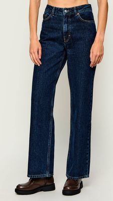 Jeansy damskie w miejskim stylu HUGO ze sklepu: Gomez Fashion Store w kategorii: Jeansy damskie