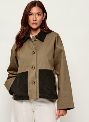 Kurtka damska Barbour ze sklepu: Gomez Fashion Store w kategorii: Kurtki damskie - zdjęcie 874714-BD9-10338_UR264W000002109