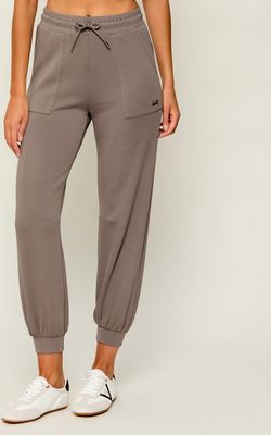 Spodnie damskie sportowe na wiosnę EA7 ze sklepu: Gomez Fashion Store w kategorii: Spodnie damskie - zdjęcie 874714-BD9-10338_E7265W000034G72