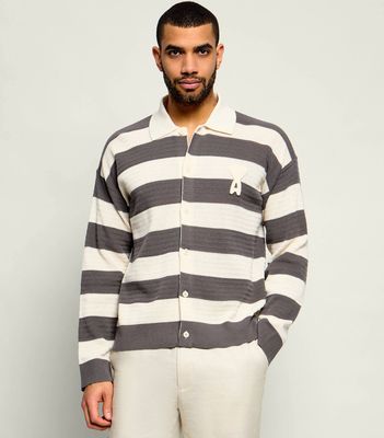 Sweter męski AMI Paris ze sklepu: Gomez Fashion Store w kategorii: Swetry męskie - zdjęcie 874714-BD9-10338_AI262M000010054