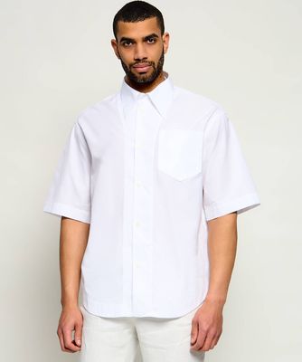 Koszula męska z kołnierzykiem button down AMI Paris ze sklepu: Gomez Fashion Store w kategorii: Koszule męskie - zdjęcie 874714-BD9-10338_AI262M000024008