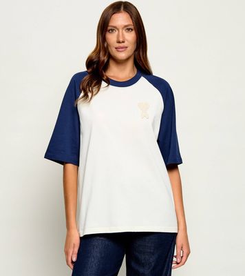 Bluzka damska na lato AMI Paris ze sklepu: Gomez Fashion Store w kategorii: Bluzki damskie - zdjęcie 874714-BD9-10338_AI262U000034061