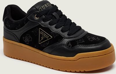 Guess - Buty sportowe damskie na wiosnę ze sklepu: Gomez Fashion Store w kategorii: Buty sportowe damskie - zdjęcie 874714-BD9-10338_GU264W000070990