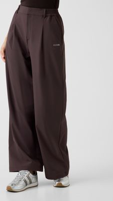 GUESS ACTIVE - Spodnie damskie jesienne sportowe ze sklepu: Gomez Fashion Store w kategorii: Spodnie damskie - zdjęcie 874714-BD9-10338_GV264W000007ZA6