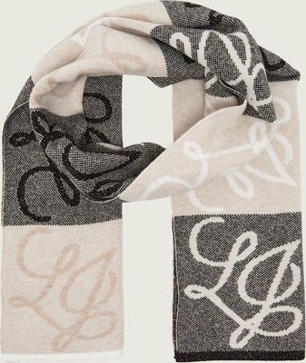 Szalik/chusta Liu Jo ze sklepu: Gomez Fashion Store w kategorii: Szaliki i chusty damskie - zdjęcie 874714-BD9-10338_LC265W00010270Q