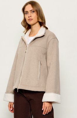 Płaszcz damski casual Liu Jo Sport ze sklepu: Gomez Fashion Store w kategorii: Płaszcze damskie - zdjęcie 874714-BD9-10338_LS264W00004410Q