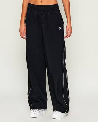 Guess Jeans - Spodnie damskie jesienne sportowe ze sklepu: Gomez Fashion Store w kategorii: Spodnie damskie - zdjęcie 874714-BD9-10338_GE264W000005058