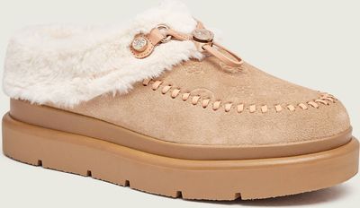 Śniegowce damskie na zimę Guess ze sklepu: Gomez Fashion Store w kategorii: Śniegowce damskie - zdjęcie 874714-BD9-10338_GU265W000187692