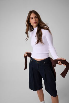 Bluzka damska casual Guess Jeans ze sklepu: Gomez Fashion Store w kategorii: Bluzki damskie - zdjęcie 874714-BD9-10338_GE265W000013F11