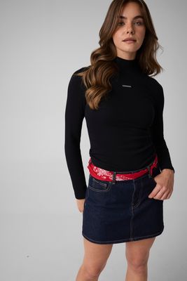 Guess Jeans - Bluzka damska ze sklepu: Gomez Fashion Store w kategorii: Bluzki damskie - zdjęcie 874714-BD9-10338_GE265W000013058