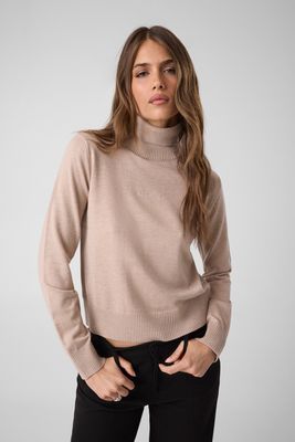 Sweter damski Guess Jeans ze sklepu: Gomez Fashion Store w kategorii: Swetry damskie - zdjęcie 874714-BD9-10338_GE265W00001696E