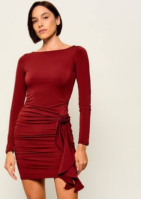 Sukienka dopasowana Guess ze sklepu: Gomez Fashion Store w kategorii: Sukienki - zdjęcie 874714-BD9-10338_GJ265W00002939E