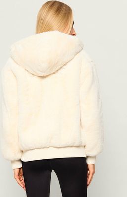 Futro damskie jesienne Guess ze sklepu: Gomez Fashion Store w kategorii: Futra damskie - zdjęcie 874714-BD9-10338_GJ265W000063H47