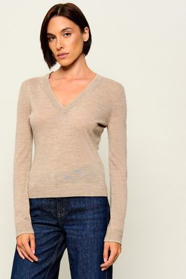 Guess - Sweter damski na zimę ze sklepu: Gomez Fashion Store w kategorii: Swetry damskie - zdjęcie 874714-BD9-10338_GJ265W000078J29