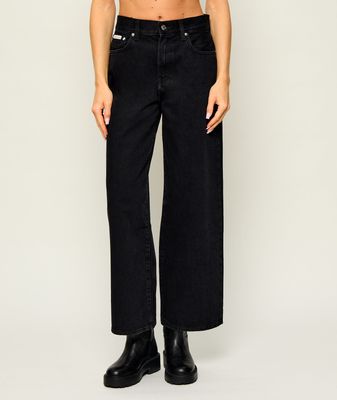 Jeansy damskie Calvin Klein Jeans ze sklepu: Gomez Fashion Store w kategorii: Jeansy damskie - zdjęcie 874714-BD9-10338_CJ265W000029D58