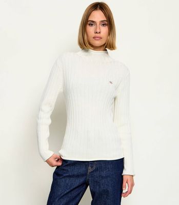 Sweter damski casualowy na zimę Calvin Klein Jeans ze sklepu: Gomez Fashion Store w kategorii: Swetry damskie - zdjęcie 874714-BD9-10338_CJ265W000049B77