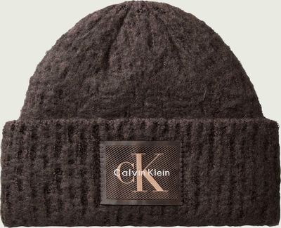 Calvin Klein - Czapka zimowa damska ze sklepu: Gomez Fashion Store w kategorii: Czapki zimowe damskie - zdjęcie 874714-BD9-10338_CK265W000059Y99