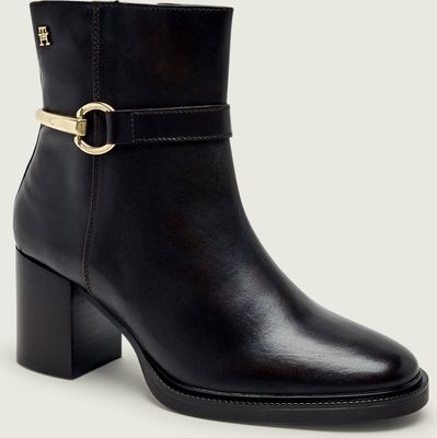 Botki na jesień Tommy Hilfiger ze sklepu: Gomez Fashion Store w kategorii: Botki - zdjęcie 874714-BD9-10338_TH265W000107N46