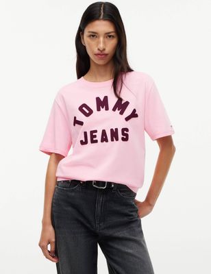 Bluzka damska młodzieżowa Tommy Jeans ze sklepu: Gomez Fashion Store w kategorii: Bluzki damskie - zdjęcie 874714-BD9-10338_TM265W000096F80