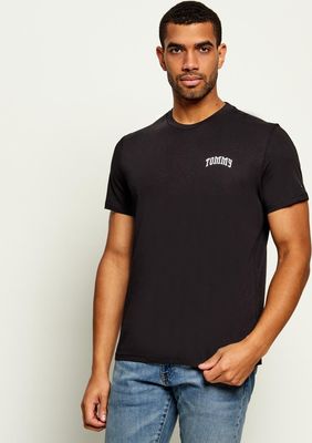 T-shirt męski na wiosnę Tommy Jeans ze sklepu: Gomez Fashion Store w kategorii: T-shirty męskie - zdjęcie 874714-BD9-10338_TM265M000065D44