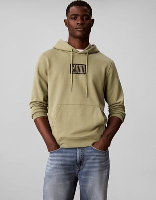 Bluza męska młodzieżowa Calvin Klein Jeans ze sklepu: Gomez Fashion Store w kategorii: Bluzy męskie - zdjęcie 874714-BD9-10338_CJ265M000049Z19