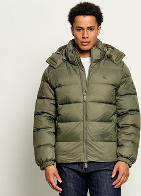Kurtka męska na zimę Calvin Klein Jeans ze sklepu: Gomez Fashion Store w kategorii: Kurtki męskie - zdjęcie 874714-BD9-10338_CJ265M000067316