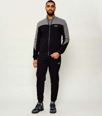 Dres męski sportowy EA7 ze sklepu: Gomez Fashion Store w kategorii: Dresy męskie - zdjęcie 874714-BD9-10338_E7265M000142C51
