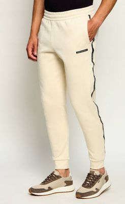 Spodnie męskie EA7 ze sklepu: Gomez Fashion Store w kategorii: Spodnie męskie - zdjęcie 874714-BD9-10338_E7265M000252D65