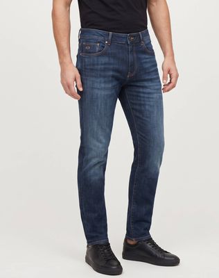 Armani Exchange - Jeansy męskie jesienne ze sklepu: Gomez Fashion Store w kategorii: Jeansy męskie - zdjęcie 874714-BD9-10338_AX265M000017I30