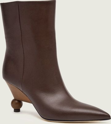 Weekend MaxMara - Botki jesienne ze sklepu: Gomez Fashion Store w kategorii: Botki - zdjęcie 874714-BD9-10338_MW265W000048001