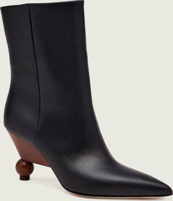 Botki jesienne Weekend MaxMara ze sklepu: Gomez Fashion Store w kategorii: Botki - zdjęcie 874714-BD9-10338_MW265W000048006
