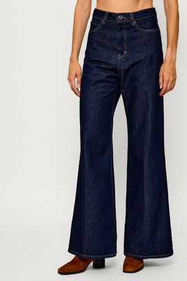 Jeansy damskie w miejskim stylu Weekend MaxMara ze sklepu: Gomez Fashion Store w kategorii: Jeansy damskie - zdjęcie 874714-BD9-10338_MW265W000074001
