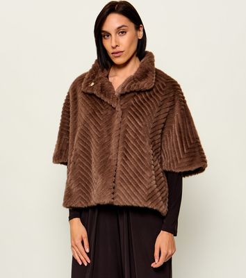 Futro damskie Joseph Ribkoff ze sklepu: Gomez Fashion Store w kategorii: Futra damskie - zdjęcie 874714-BD9-10338_RJ265W000014026