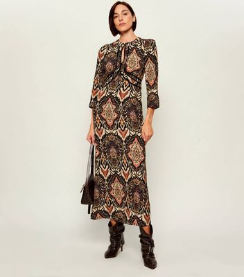 Sukienka jesienna Ba&sh ze sklepu: Gomez Fashion Store w kategorii: Sukienki - zdjęcie 874714-BD9-10338_BH264W000006002