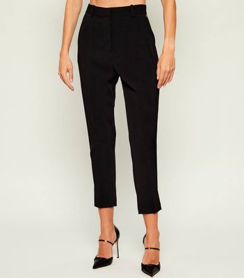 Spodnie damskie casual Elisabetta Franchi ze sklepu: Gomez Fashion Store w kategorii: Spodnie damskie - zdjęcie 874714-BD9-10338_EF264W000147110