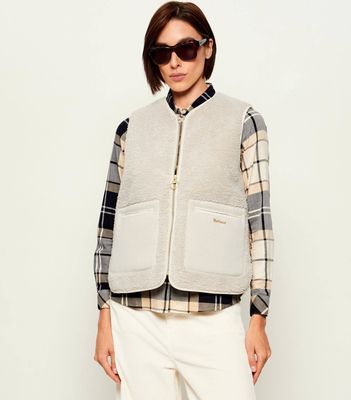 Kamizelka damska casual Barbour ze sklepu: Gomez Fashion Store w kategorii: Kamizelki damskie - zdjęcie 874714-BD9-10338_UR265W000123107
