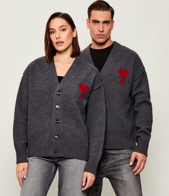 Sweter damski AMI Paris ze sklepu: Gomez Fashion Store w kategorii: Swetry damskie - zdjęcie 874714-BD9-10338_AI265U000013006