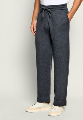 Spodnie męskie na jesień PAOLO PECORA ze sklepu: Gomez Fashion Store w kategorii: Spodnie męskie - zdjęcie 874714-BD9-10338_P2265M000013008