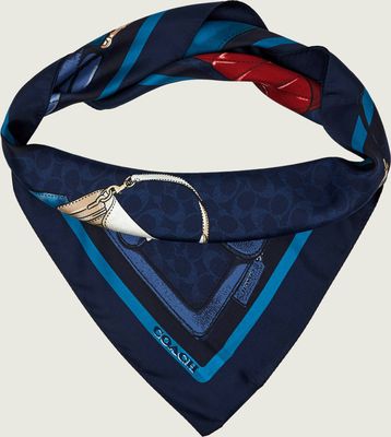 Coach - Szalik/chusta ze sklepu: Gomez Fashion Store w kategorii: Szaliki i chusty damskie - zdjęcie 874714-BD9-10338_CN265W000003335