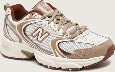 Buty sportowe damskie na wiosnę New Balance ze sklepu: Gomez Fashion Store w kategorii: Buty sportowe damskie - zdjęcie 874714-BD9-10338_NE265U000025059