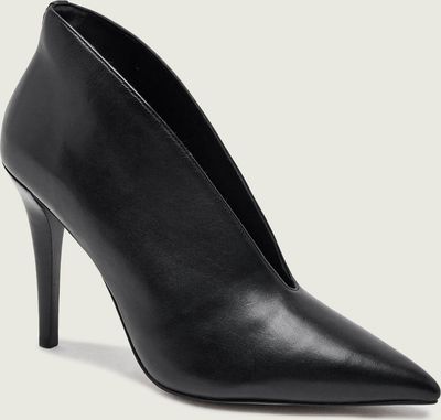 Czółenka na wiosnę Michael Kors ze sklepu: Gomez Fashion Store w kategorii: Czółenka - zdjęcie 874714-BD9-10338_MK265W000063001