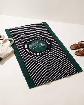 Ręcznik Lacoste HOME ze sklepu: Gomez Fashion Store w kategorii: Ręczniki - zdjęcie 874714-BD9-10338_LH265U000001790