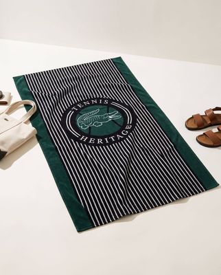 Ręcznik Lacoste HOME ze sklepu: Gomez Fashion Store w kategorii: Ręczniki - zdjęcie 874714-BD9-10338_LH265U000001790