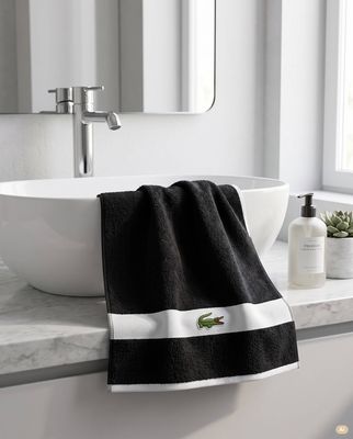 Ręcznik Lacoste HOME ze sklepu: Gomez Fashion Store w kategorii: Ręczniki - zdjęcie 874714-BD9-10338_LH265U000002856
